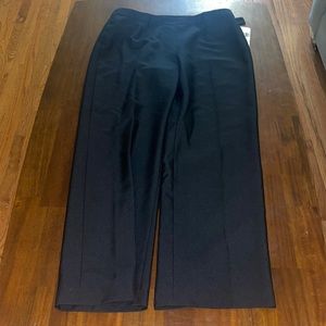 Le Suit trouser pants separate. Size 14. NWT.